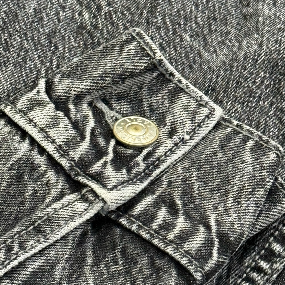 American Eagle Outfitters Black Washed Denim Jacket Label Detail - Picture 16 of 16